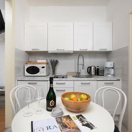 Kandlers Street Apartment Pula Bagian luar foto